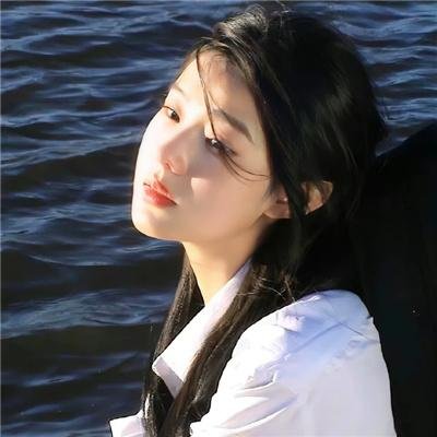 阿露薇 封面
