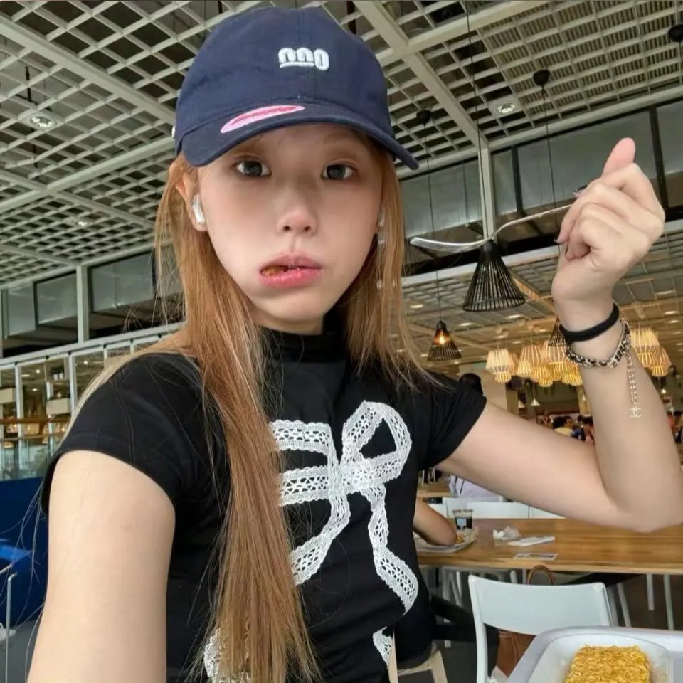 天使不流泪 封面
